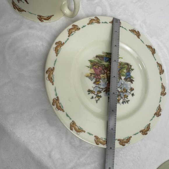 Royal Doulton Bunnykins Nursery Tableware 5 Piece Set Plate Bowl Mugs Coin Bank - Picture 16 of 16